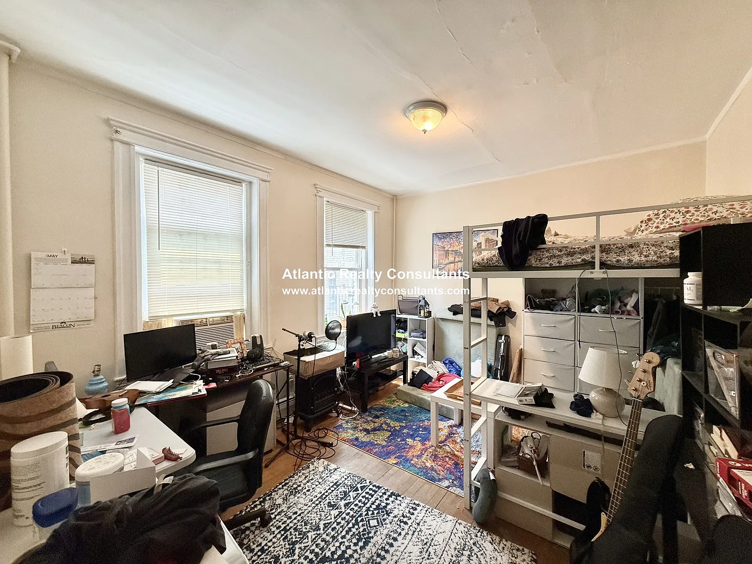 Studio, 350 sqft, $2,000 — Photo 1