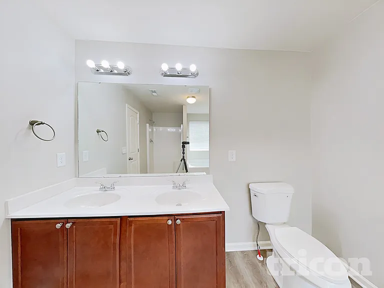 4114 Vershire Ave — Photo 6