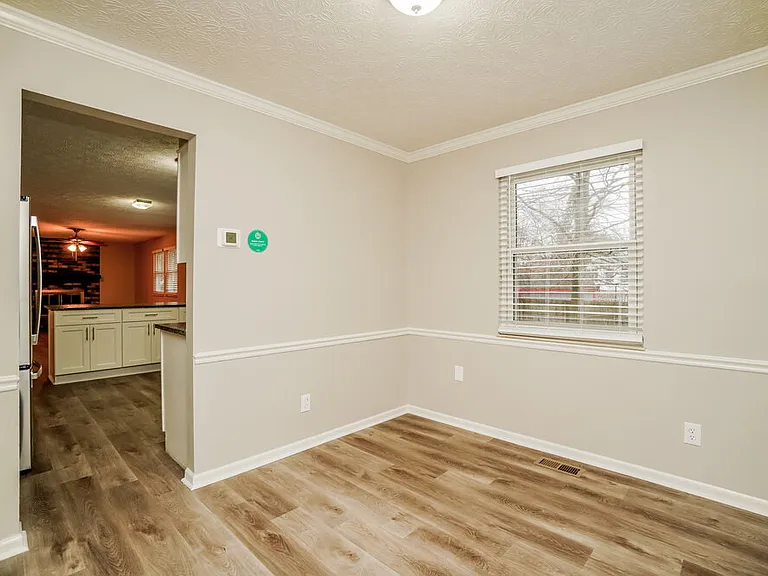 1658 Sandy Side Dr — Photo 7