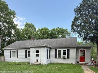 70 Blue Mountain Rd, Saugerties, NY 12477