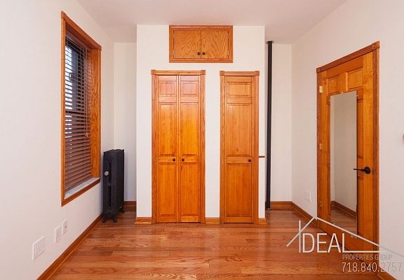 2nd image of 815 8th Ave APT 1R