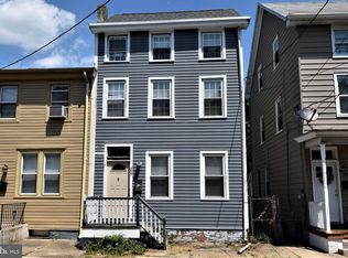 307 Penn St, Burlington, NJ 08016