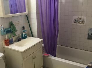 459 W 26th St #3, Chicago, IL 60616