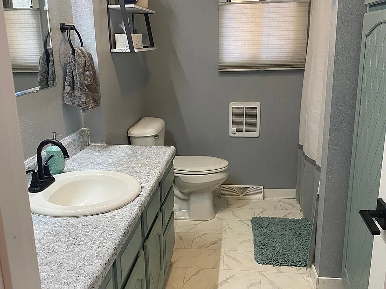 5731 S Shore Dr — Photo 16
