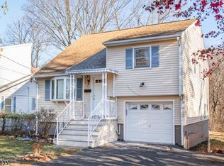 150 River Dr, Lake Hiawatha, NJ