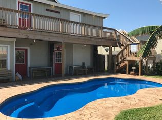 102 E Atol St, South Padre Island, TX 78597