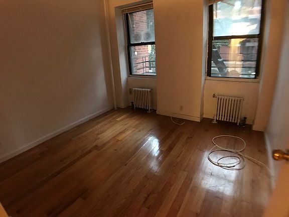 3rd image of 237 E 33rd St #4E