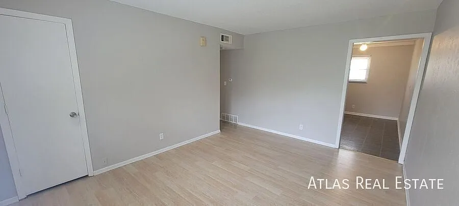 Cute 2-Bedroom Apartment Open for tours soon! — Photo 3
