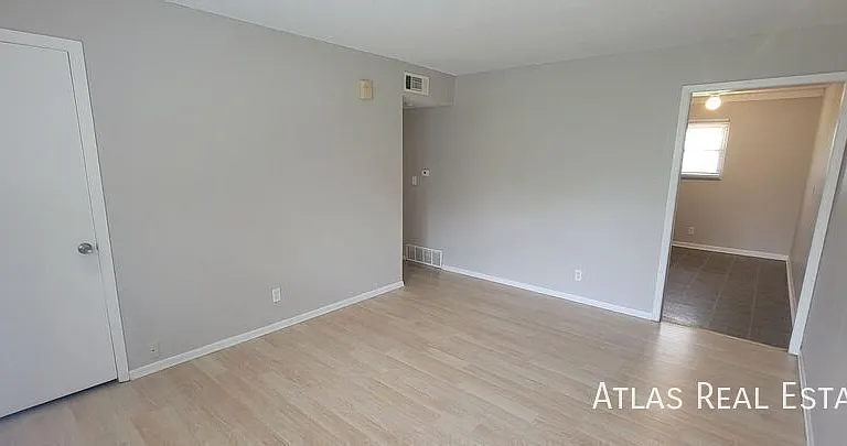 7103 Fulton Rd #5 — Photo 3