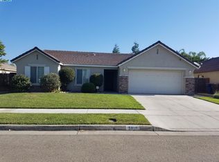 2612 Azalea Ave, Tulare, CA 93274
