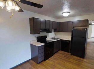 1007 Arlene Ct, Bloomington, IL
