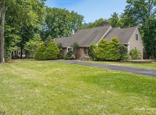 80 Shawnee Path, Long Hill Twp., NJ 07946