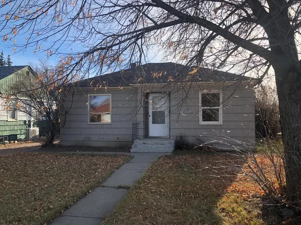 317 4th Ave SE, Cut Bank, MT 59427