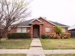 2512 Spring Rain Dr, Mesquite, TX 75181