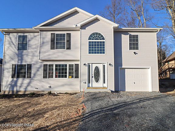 2nd image of 3123 Carobeth Dr