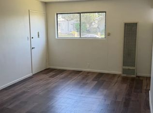 4928 E 60th Pl APT A, Maywood, CA 90270