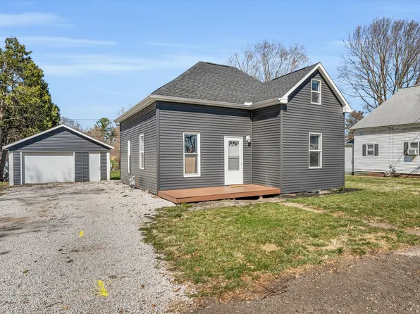 604 E Ethel St, Saint Joseph, IL 61873