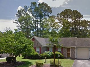126 Woodlake Dr, Murrells Inlet, SC 29576
