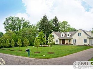 1830 E Mohawk Ct, Bloomfield Hills, MI