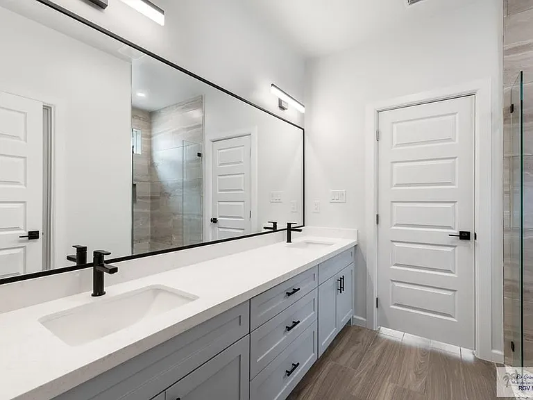 5612 Hedgerow Ct — Photo 23