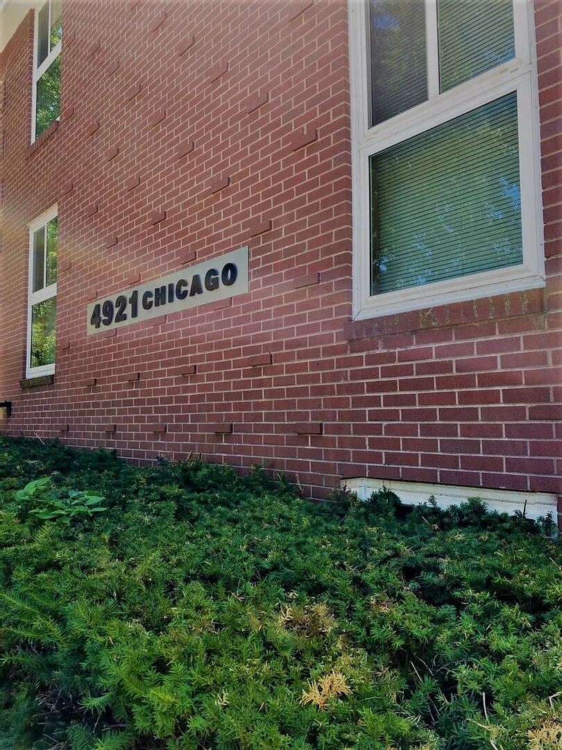 Private Apartment in Dundee, Omaha — Photo 1
