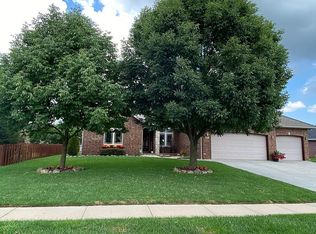 1311 N Marlowe Ave, Springfield, MO 65802