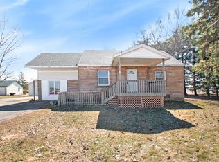 2076 Us Highway 12, Galien, MI 49113