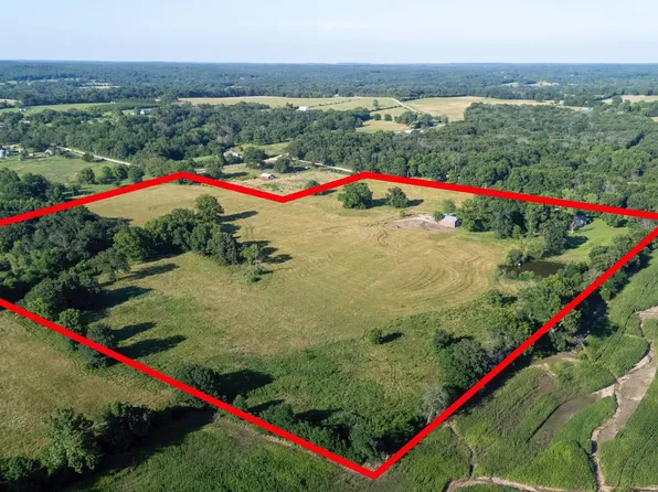 10210 S 1625 Road, Stockton, MO 65785