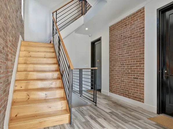 134 Beach 122nd Street image 2 of 9