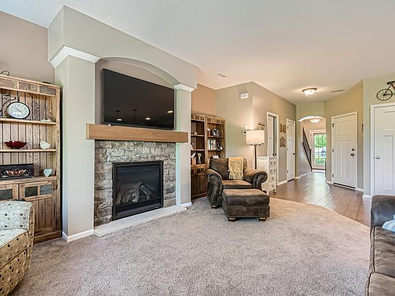 5th image of 14780 Cloquet St