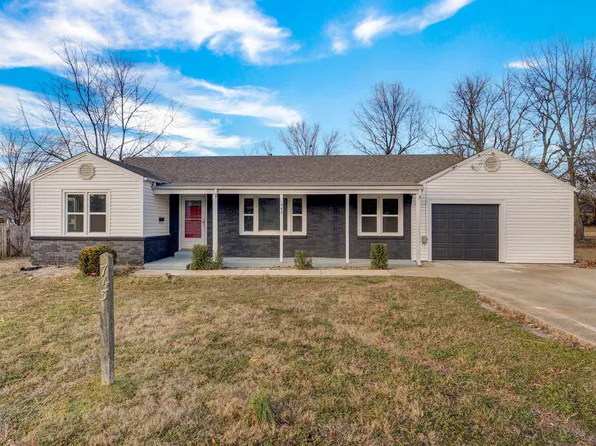 743 W Whiteside Street, Springfield, MO 65807