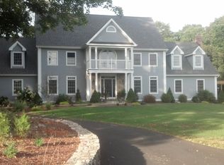 139 Huntingtown Rd, Newtown, CT 06470