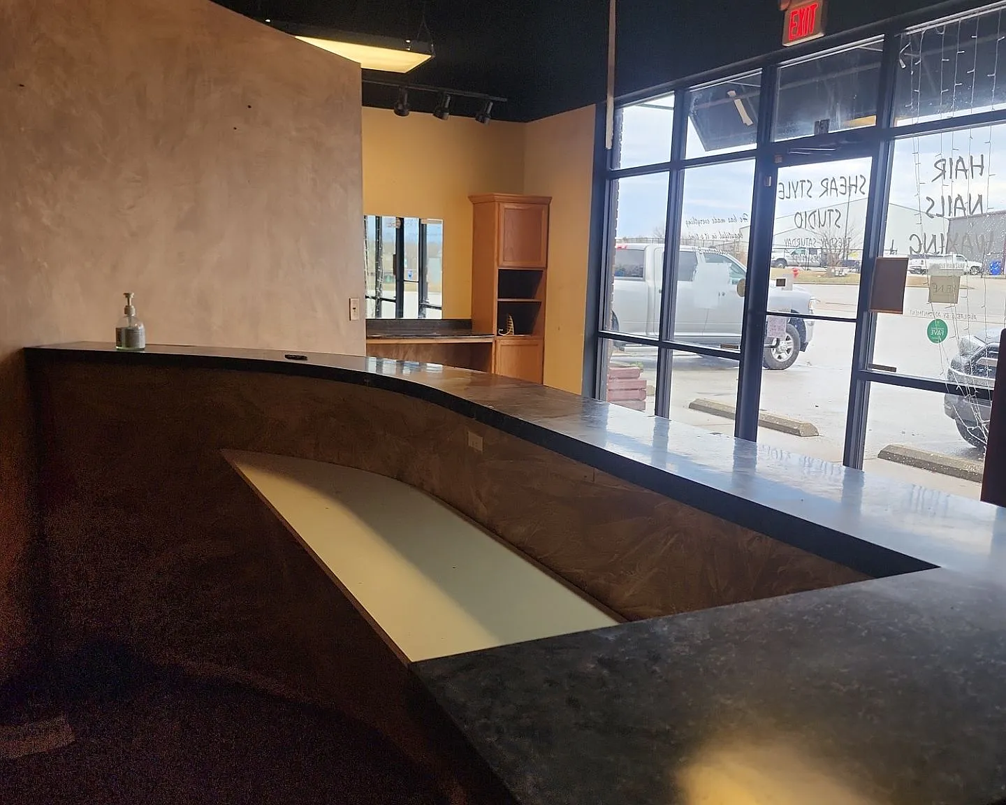 346 W Enterprise - 356 — Photo 2
