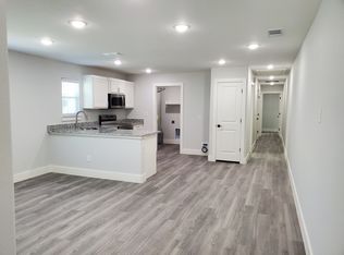608 E 3rd St #2, Bonham, TX 75418