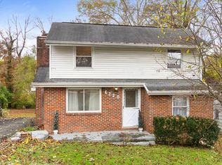 6220 Rosalind Rd, Huntington, WV 25705