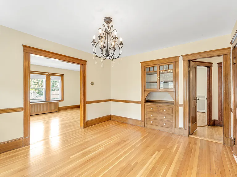 95 Willow St #2 — Photo 5
