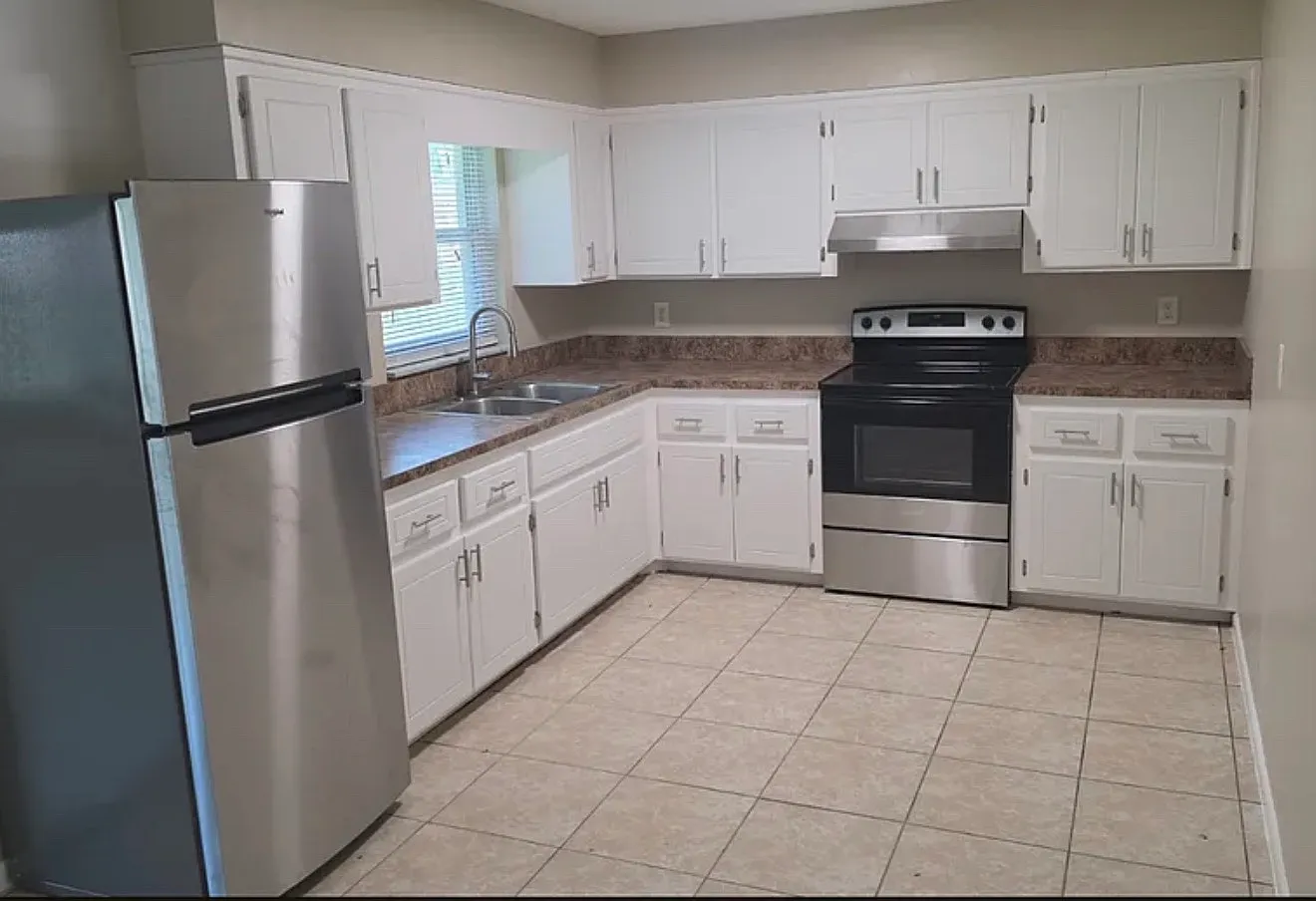 2 bed, 1203 sqft, $1,395 — Photo 3