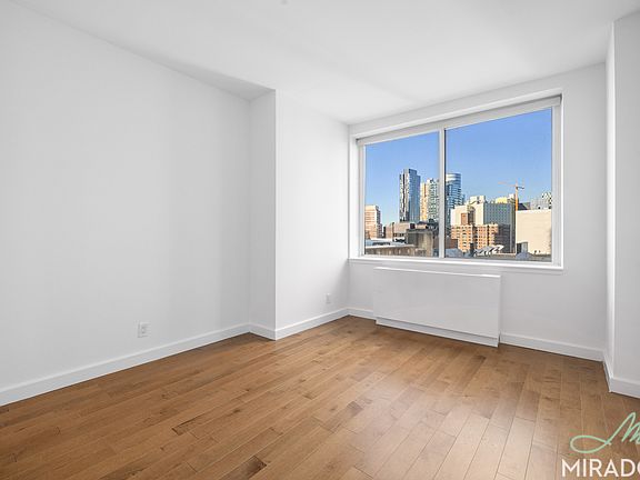 4th image of 80 Dekalb Ave APT 12C