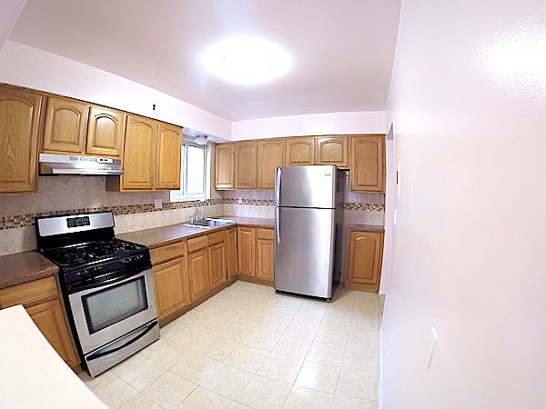 1st image of 2337 37th St #2