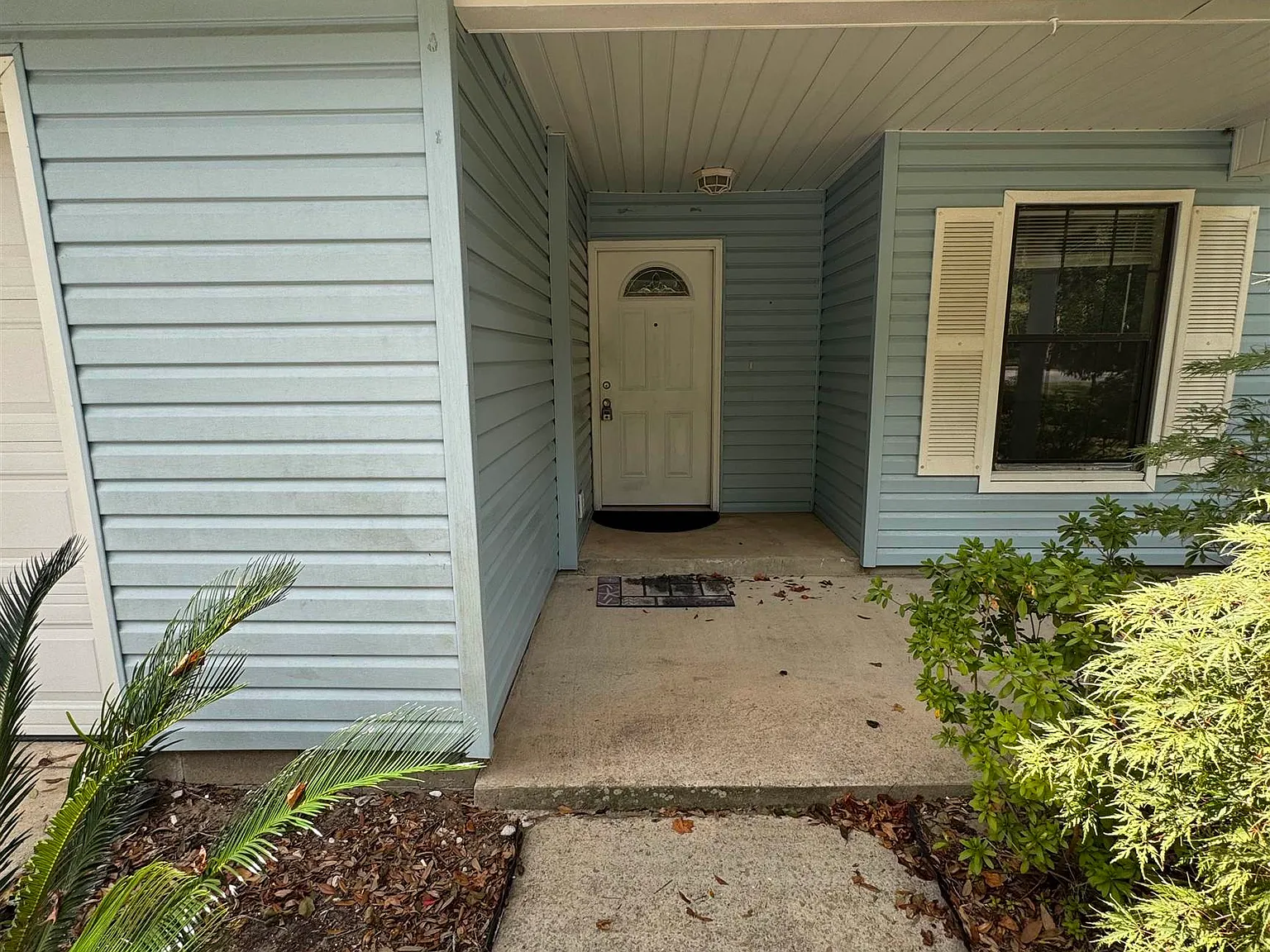 3 bed, 1162 sqft, $2,200 — Photo 3