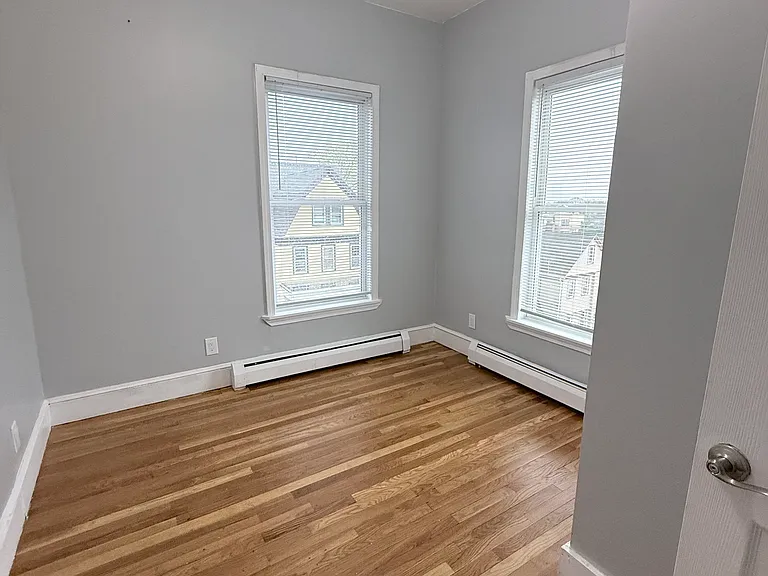 14 Mount Everett St #2 — Photo 5