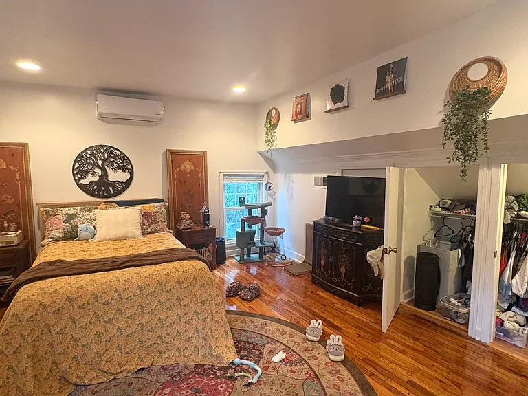 1439 Windsor Pkwy NE — Photo 23