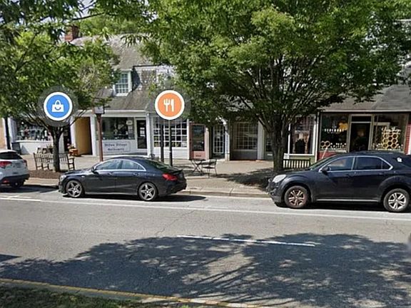 2nd image of 10404 Warwick Blvd #3