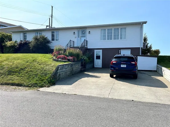 13 Grandview Crescent, Port Aux Basques, NL A0M1C0