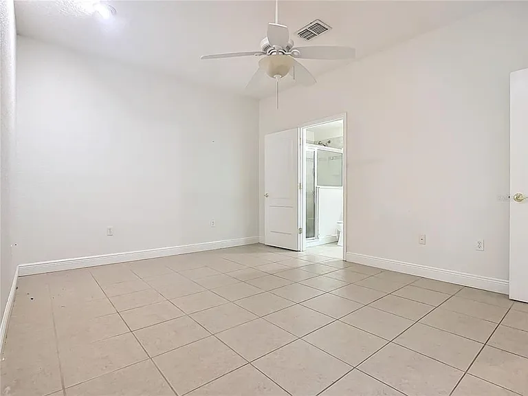 132 Orange Ave — Photo 15