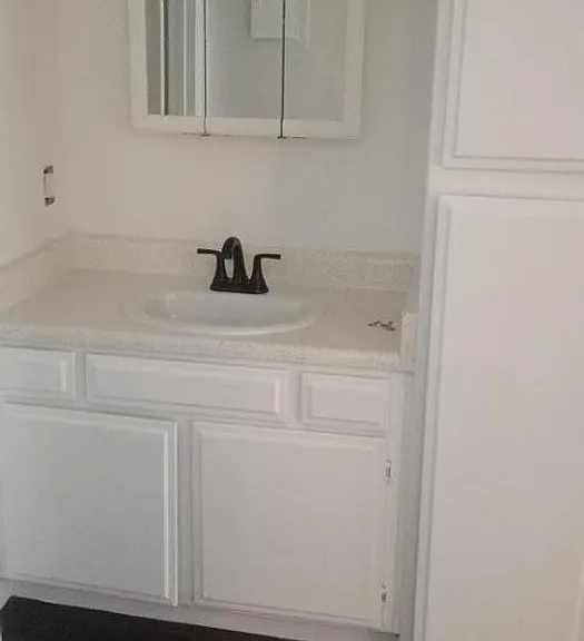 550 E Avenue Q #12 — Photo 9