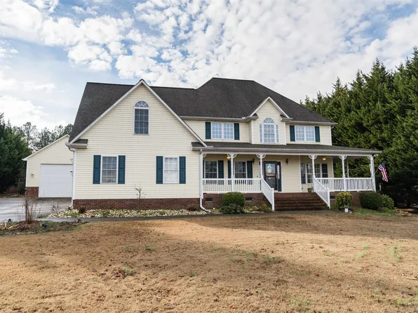 311 Millworks Ct, Campobello, SC 29322