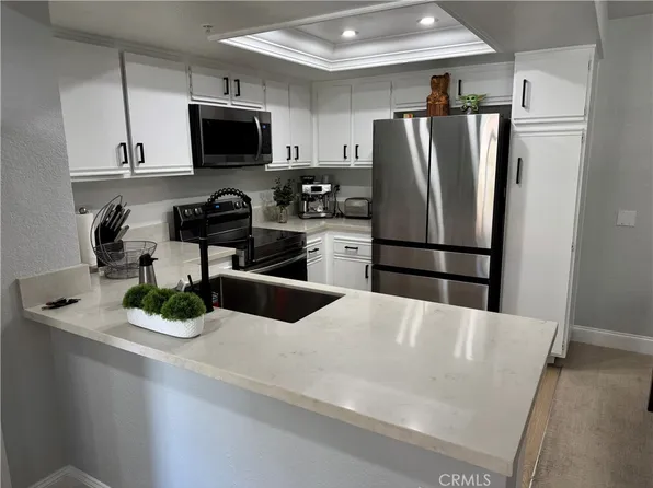 147 N Mine Canyon Rd Unit D, Orange, CA 92869