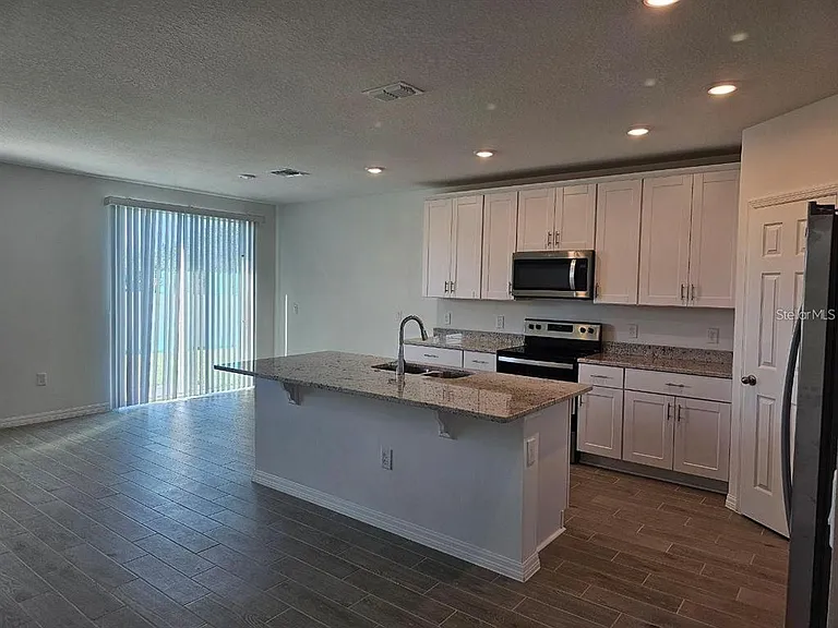 5309 Maddie Dr — Photo 6