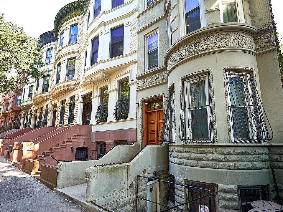 1st image of 403 W 148th St Unit Townhouse